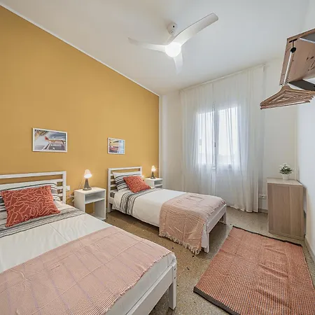 Apartamento Sea Side - 2 Min - Free Wifi - Smart Tv *